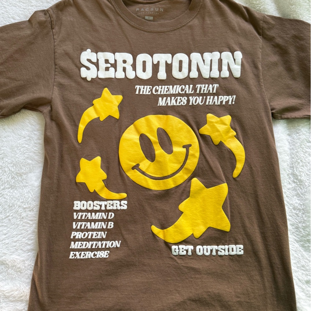Graphic tee